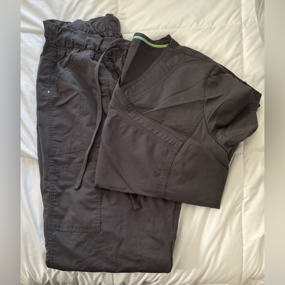 Grey scrub set